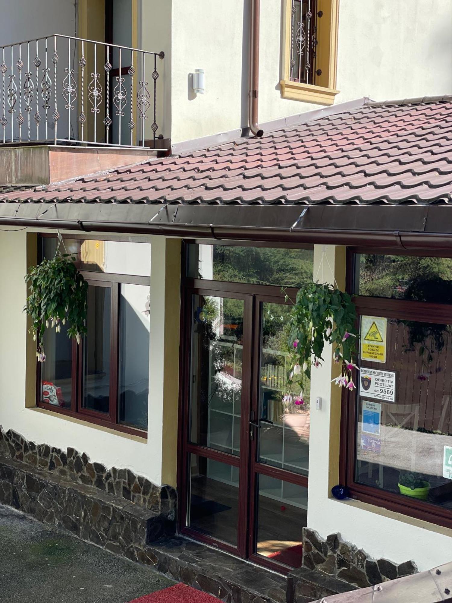 Pension Casa Del Sol Predeal Bagian luar foto